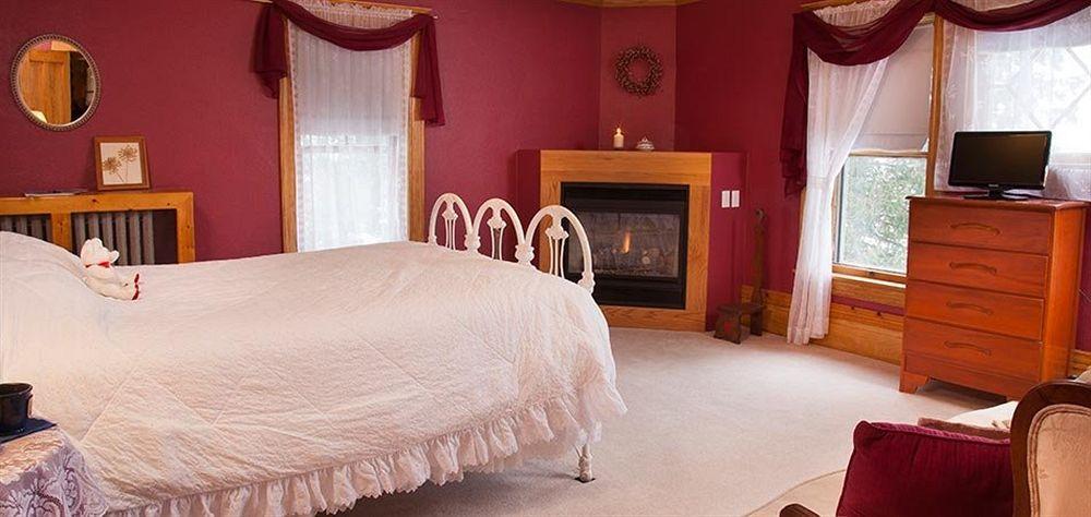 The Sawyer House Bed & Breakfast Стерджен-Бей Екстер'єр фото