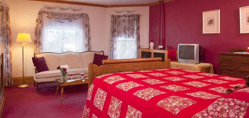 The Sawyer House Bed & Breakfast Стерджен-Бей Екстер'єр фото